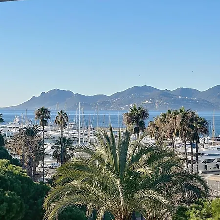 39m2 Croisette, Terrasse, Vue Mer, Garage * Канны