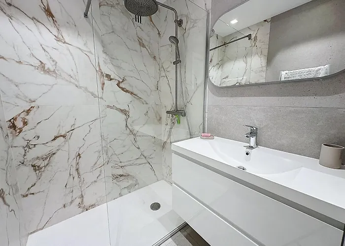 39m2 Croisette, Terrasse, Vue Mer, Garage Cannes