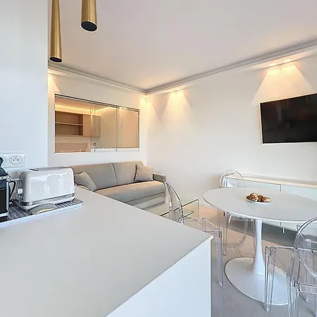 39m2 Croisette, Terrasse, Vue Mer, Garage Cannes